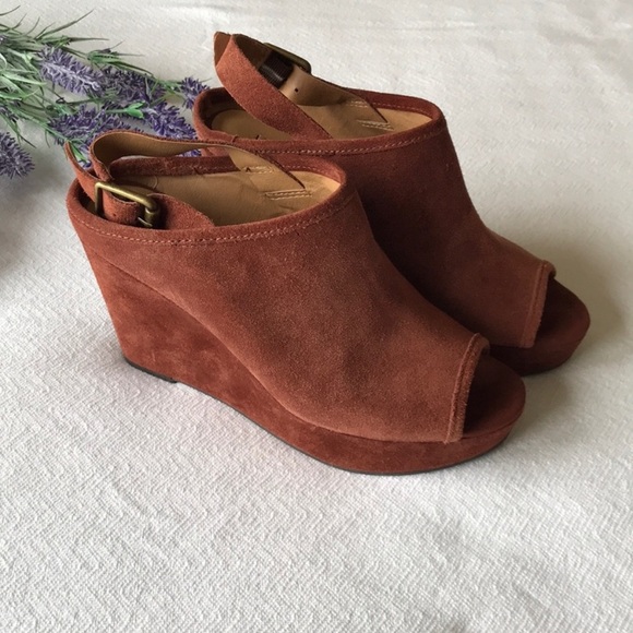 Lucky Brand | Peep Toe platform wedge 7.5 - Picture 2 of 7